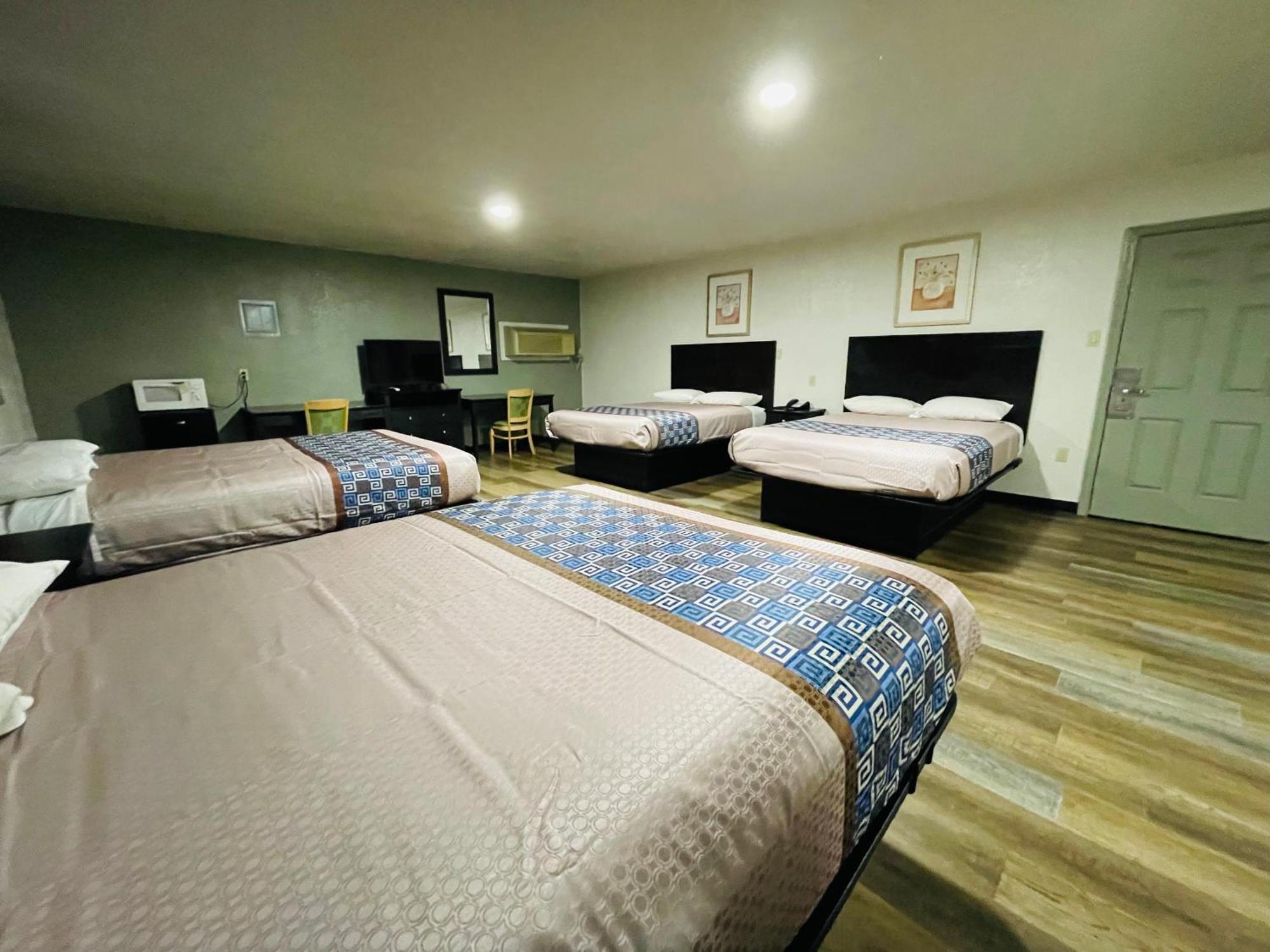 Budget Inn Ada Exteriör bild